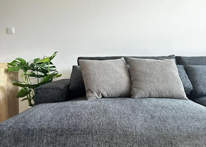 Hi Park Apartment, Free Parking شقة براتسيلافا