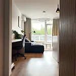 Hi Park Apartment, Free Parking Appartamento