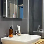 Hi Park Apartment, Free Parking * Bratislava